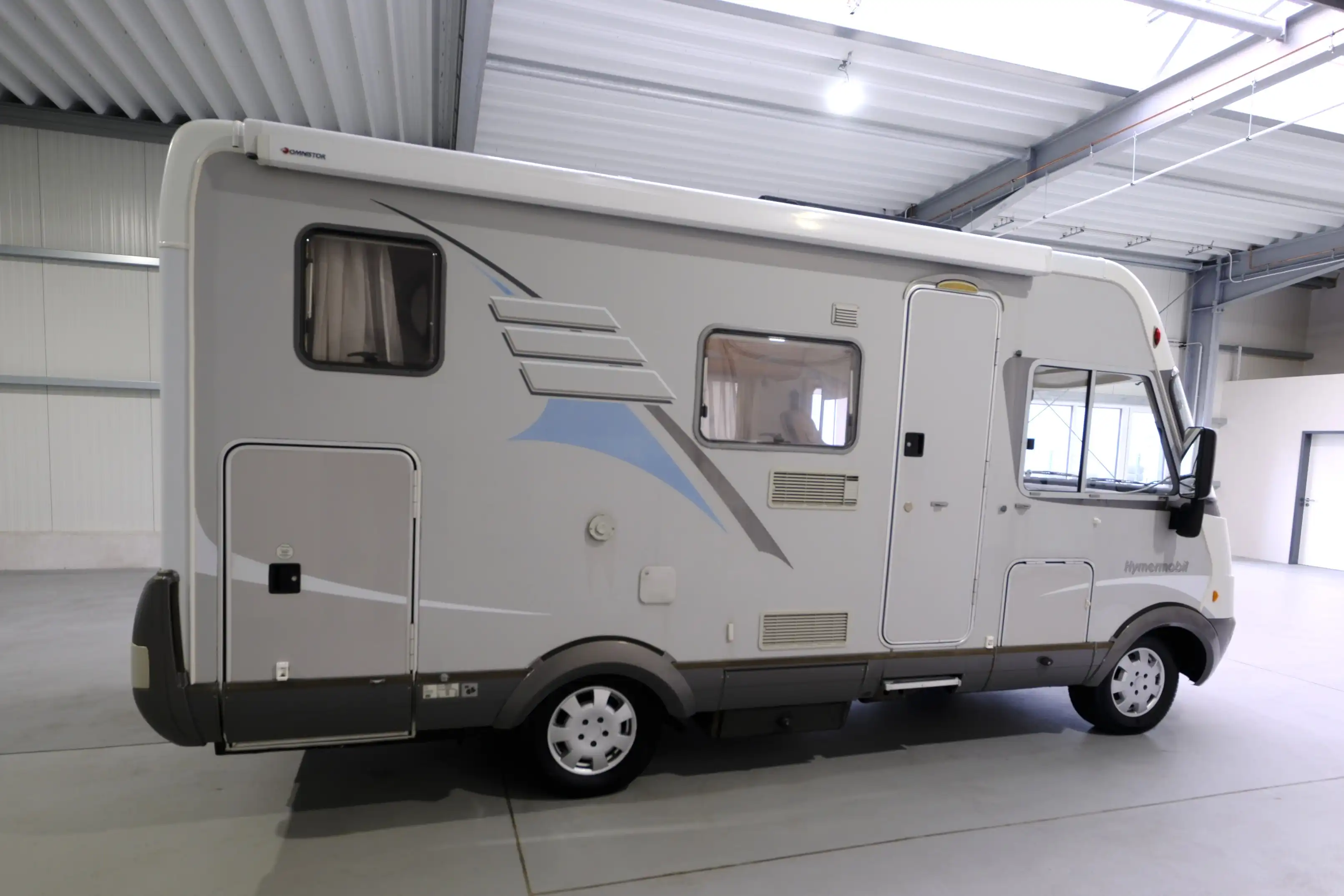 HYMER-ERIBA B 504